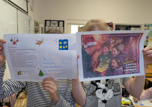 Kartki z podpisami dla akcji