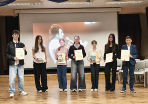 Nasi nagrodzeni uczniowie wśród innych laureatów